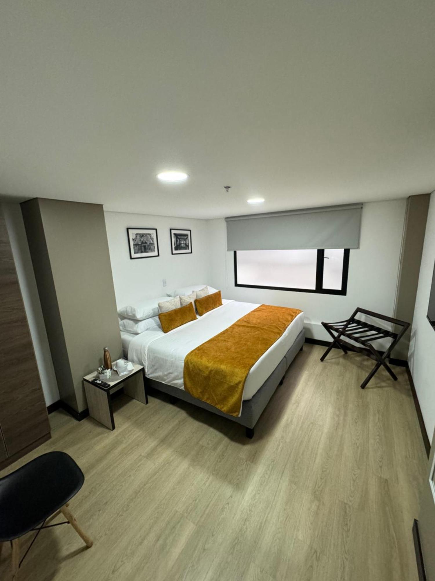 Hotel Wlh Gold Bogotá Esterno foto