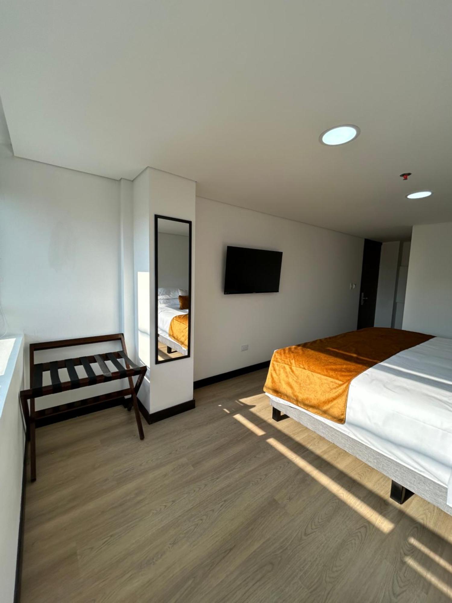 Hotel Wlh Gold Bogotá Esterno foto