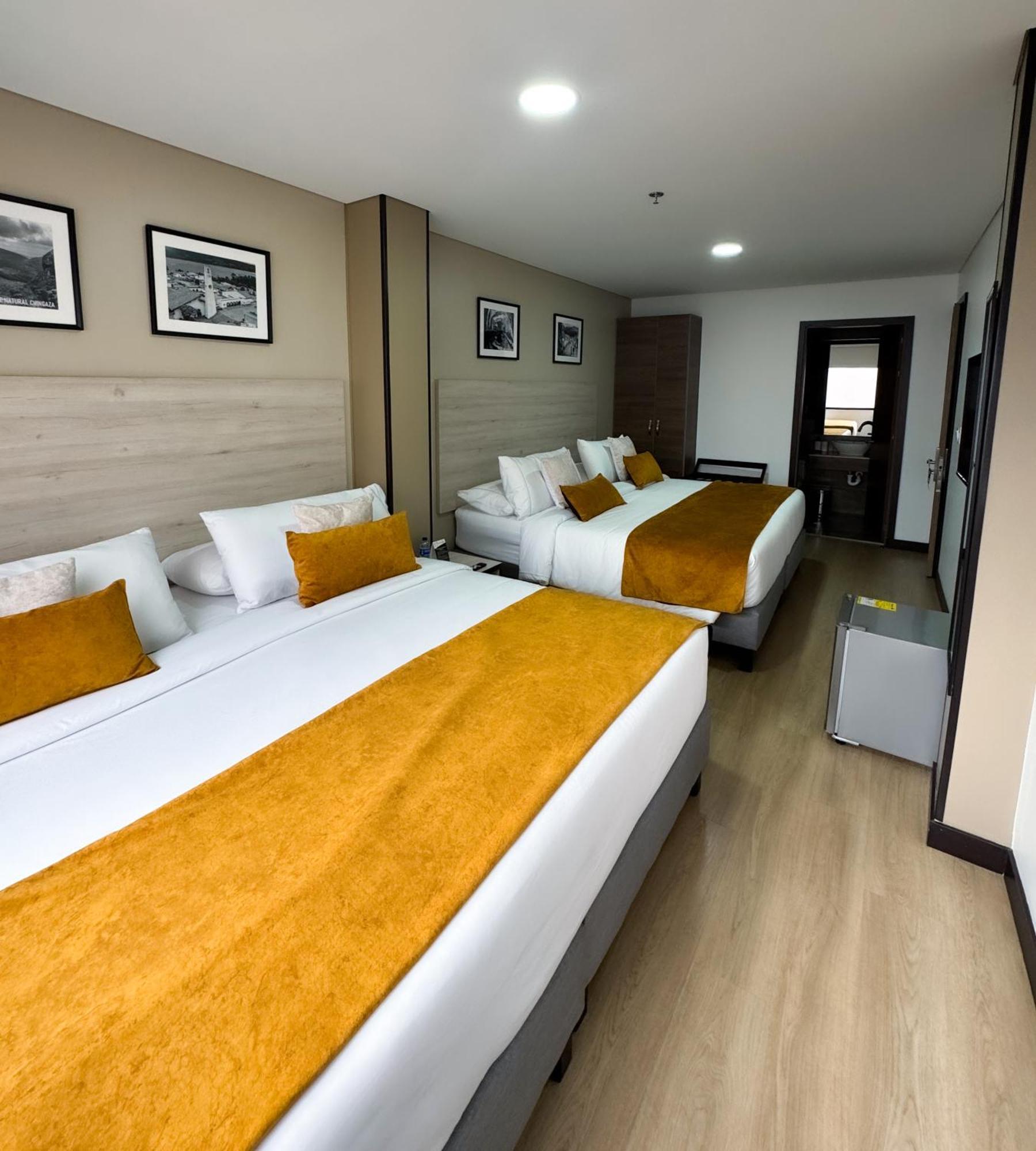 Hotel Wlh Gold Bogotá Esterno foto