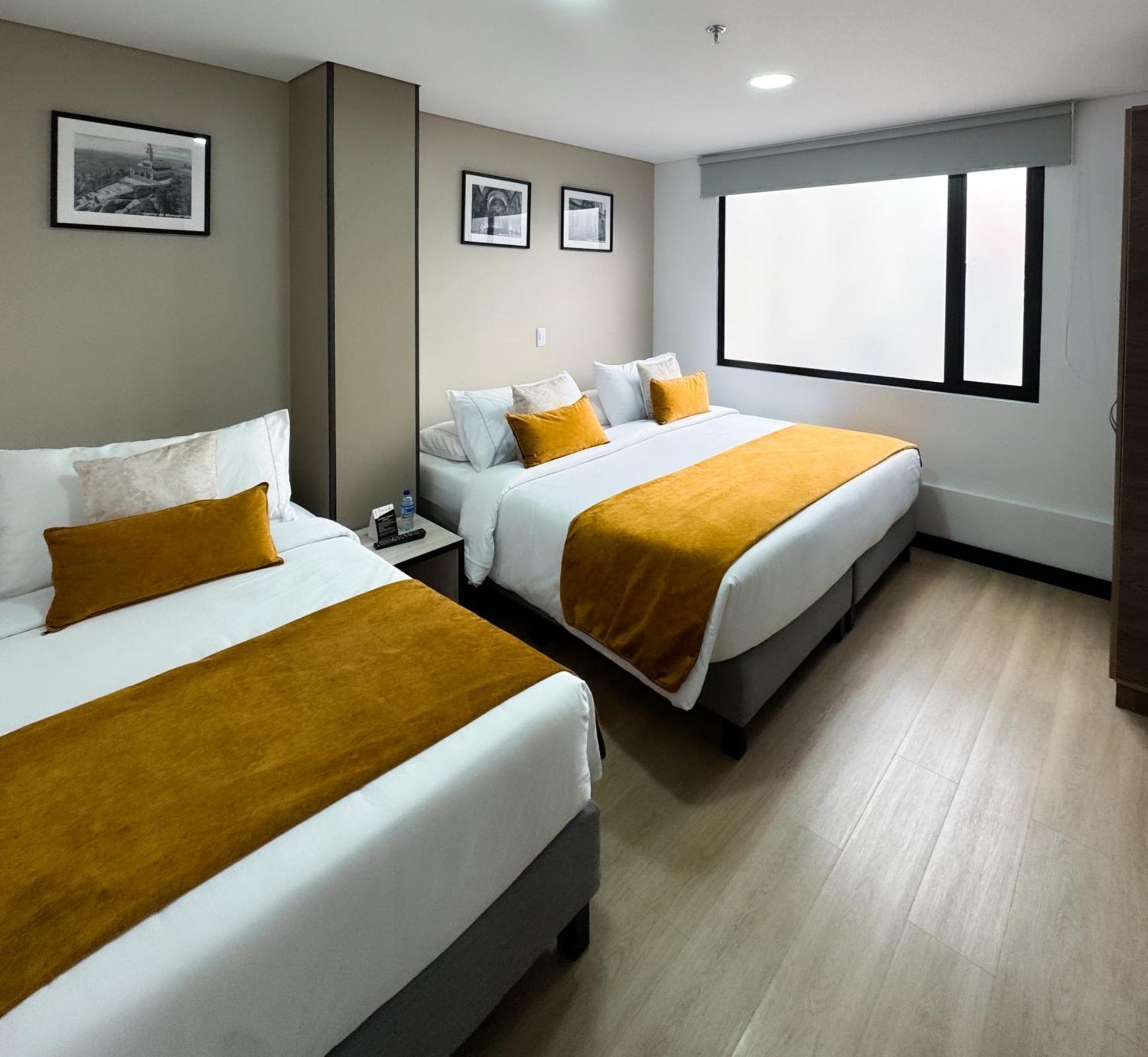 Hotel Wlh Gold Bogotá Esterno foto